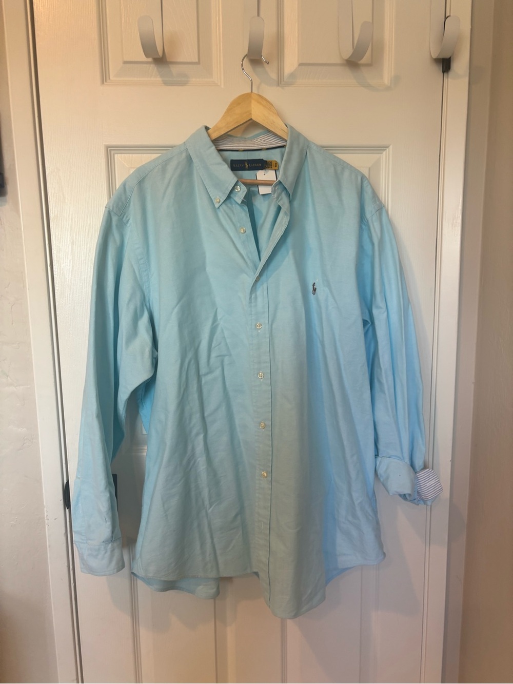 Ralph Lauren Men's Pale Blue Button-Down Shirt